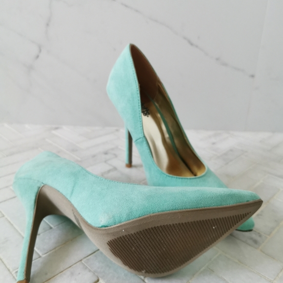 COPY - High heels size 7 - Picture 3 of 3